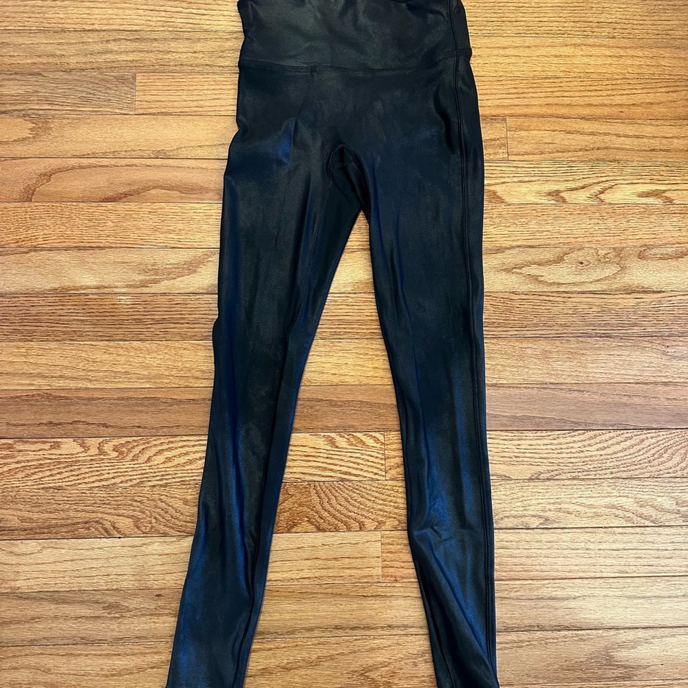 Black Shiny Leggings